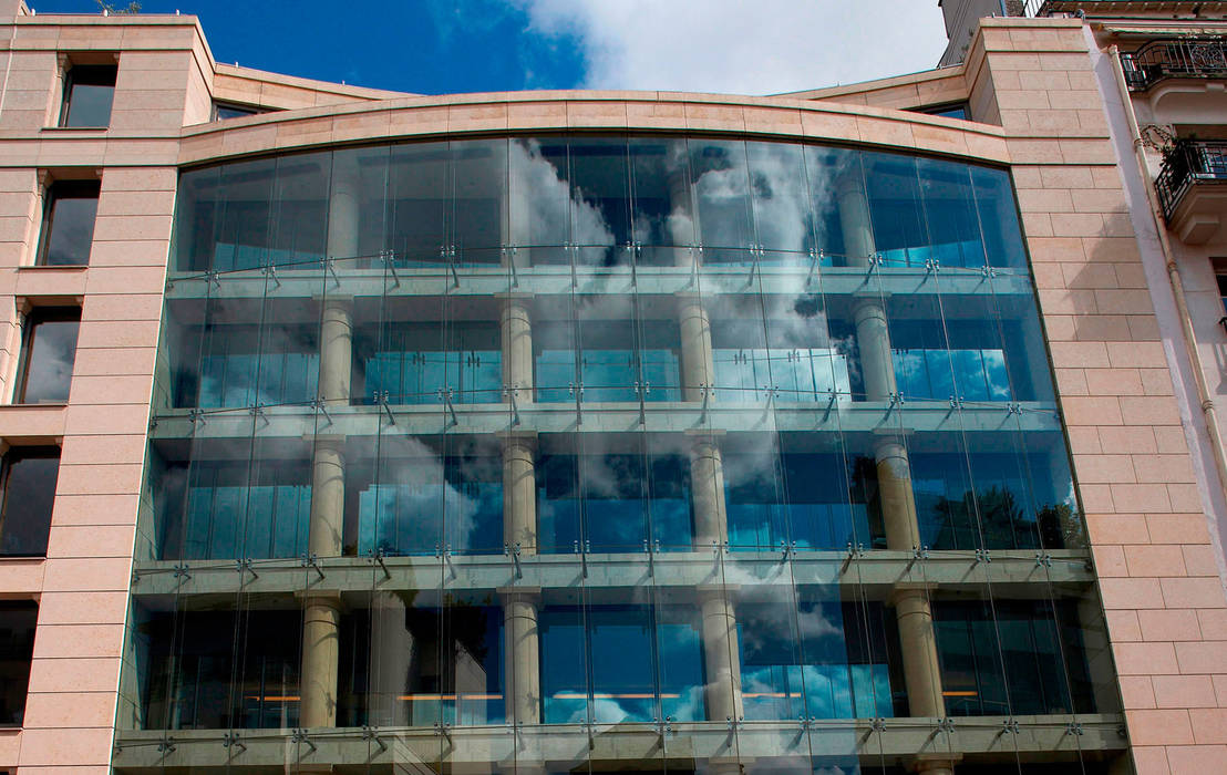 G.A.N. Insurances Company Offices, Ricardo Bofill Taller de Arquitectura Ricardo Bofill Taller de Arquitectura