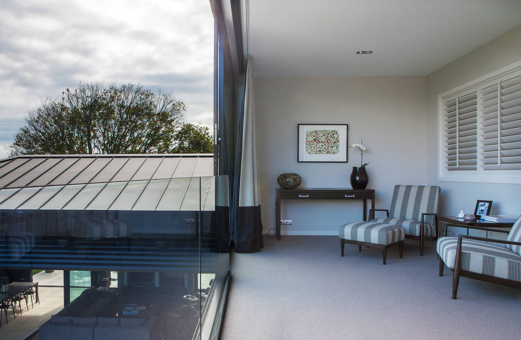 Godden Cres, Dorrington Atcheson Architects Dorrington Atcheson Architects Salones modernos