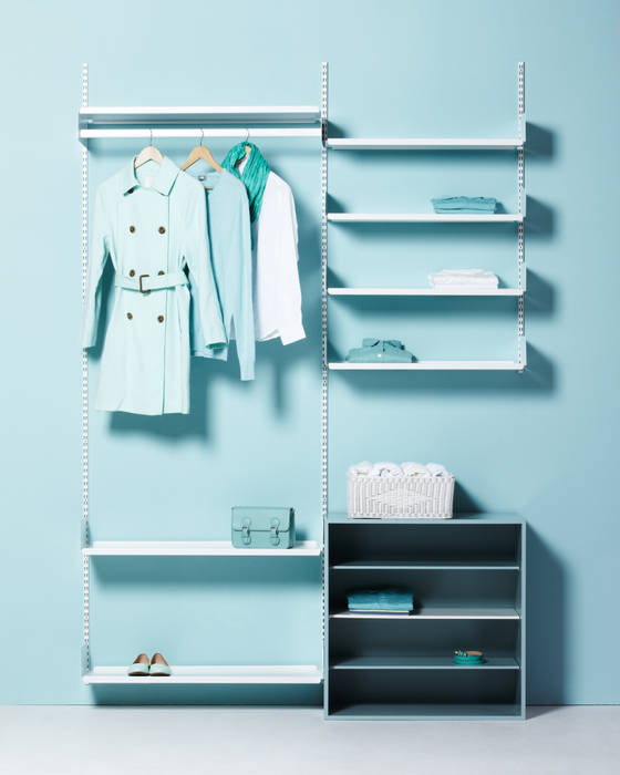 FLOATING SHELVING_OPEN DRESSROOM SOLUTION, THE THING FACTORY THE THING FACTORY Closets modernos Guarda-roupas e cómodas