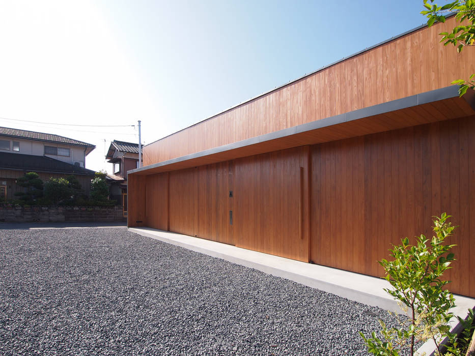 三本松の家 (House in Sanbonmatsu), 合同会社グラムデザイン一級建築士事務所 合同会社グラムデザイン一級建築士事務所 モダンな 家
