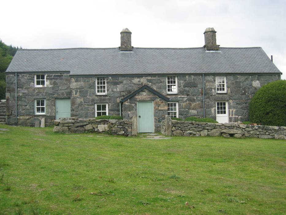 Welsh Farmhouse, Hackett Holland Hackett Holland