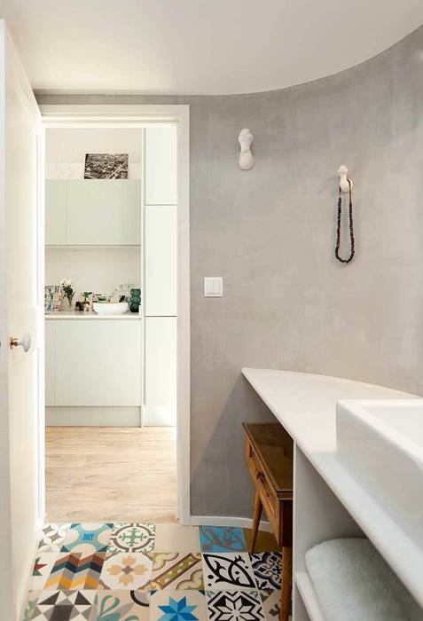 Baño ACABADOMATE Casas de estilo moderno