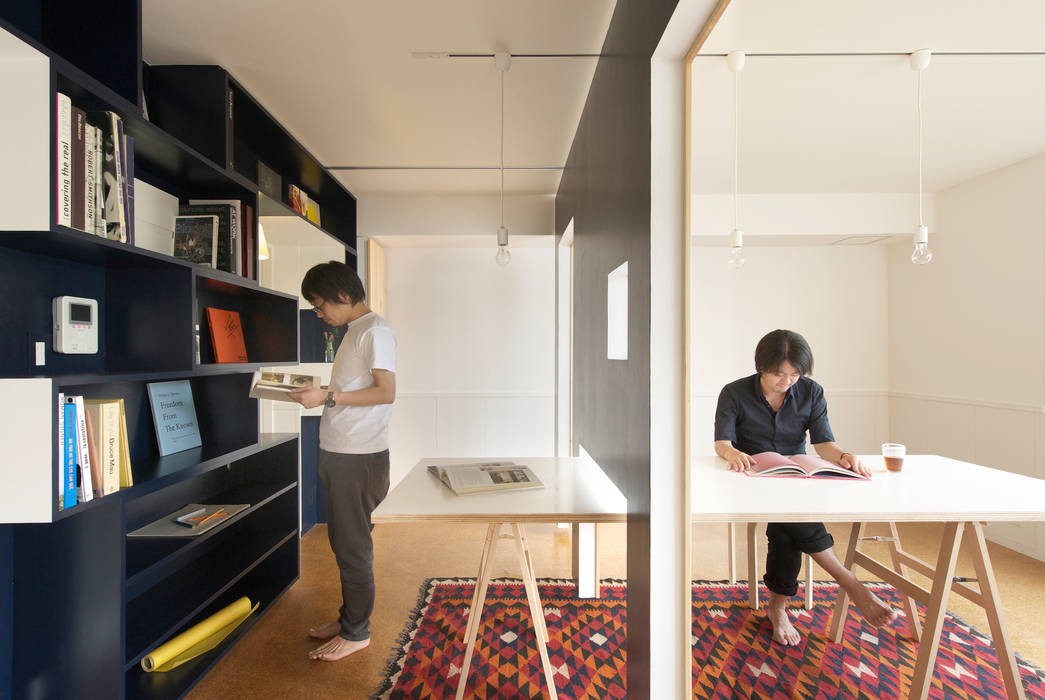 SWITCH apartment, YUKO SHIBATA ARCHITECTS YUKO SHIBATA ARCHITECTS モダンデザインの 書斎