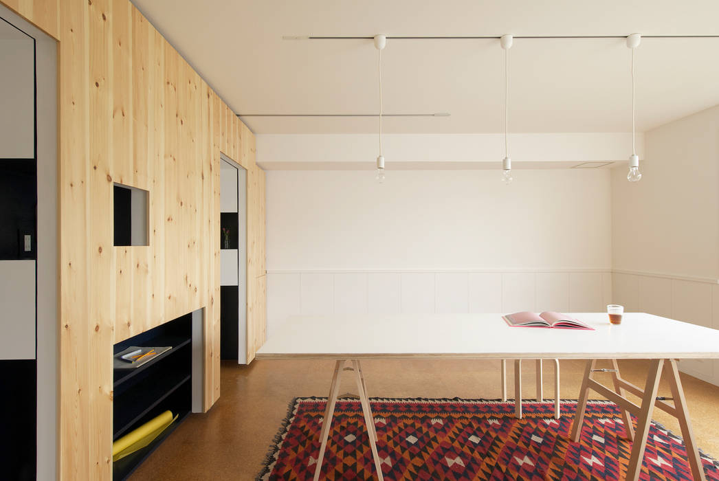 SWITCH apartment, YUKO SHIBATA ARCHITECTS YUKO SHIBATA ARCHITECTS Modern study/office