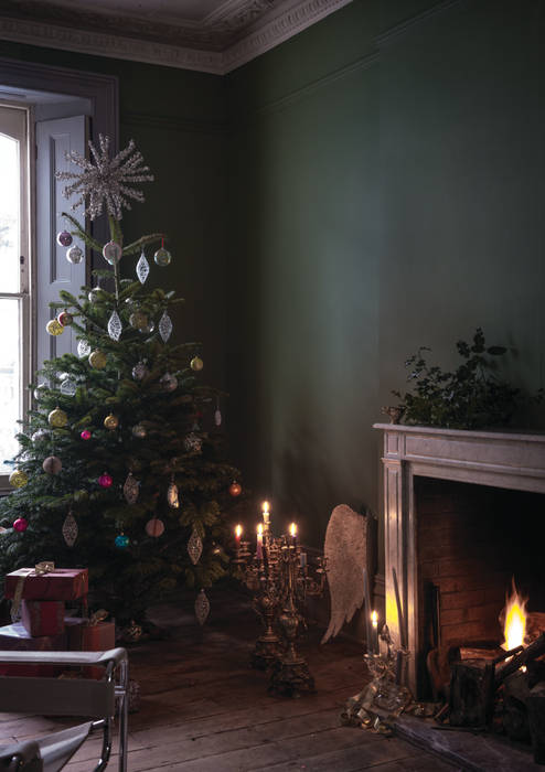 Christmas '14, Farrow & Ball Farrow & Ball ห้องนั่งเล่น เตาผิงและของตกแต่ง