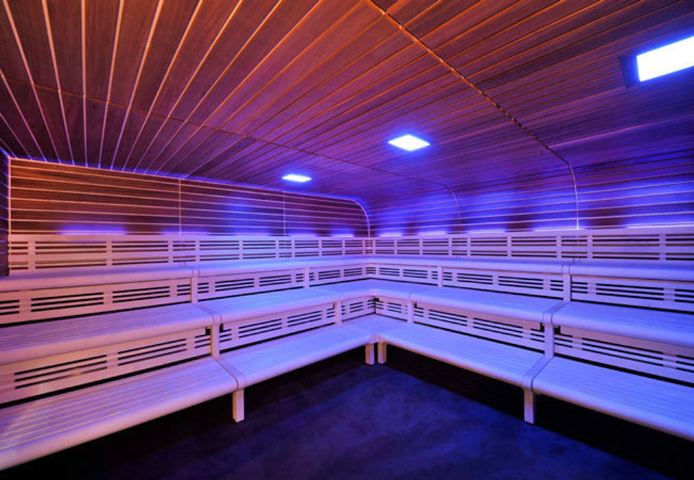 Meine Profi-Sauna, corso sauna manufaktur gmbh corso sauna manufaktur gmbh Saunas Madeira Acabamento em madeira