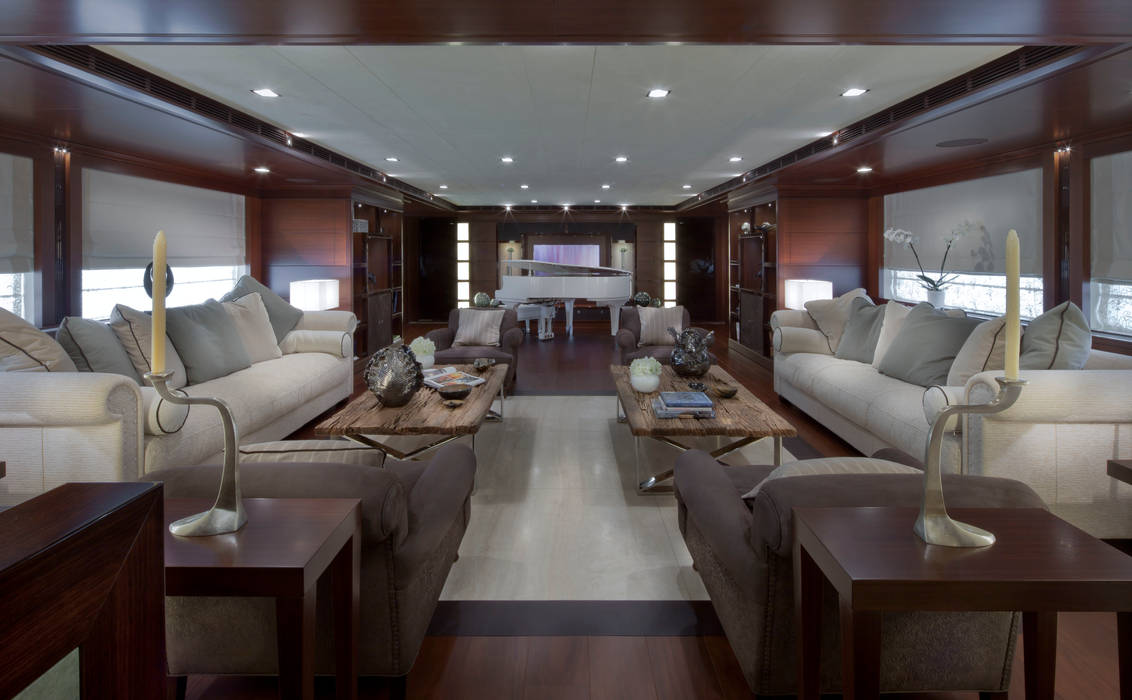 J'Ade, CRN SPA - YACHT YOUR WAY- CRN SPA - YACHT YOUR WAY- Yachts & jets