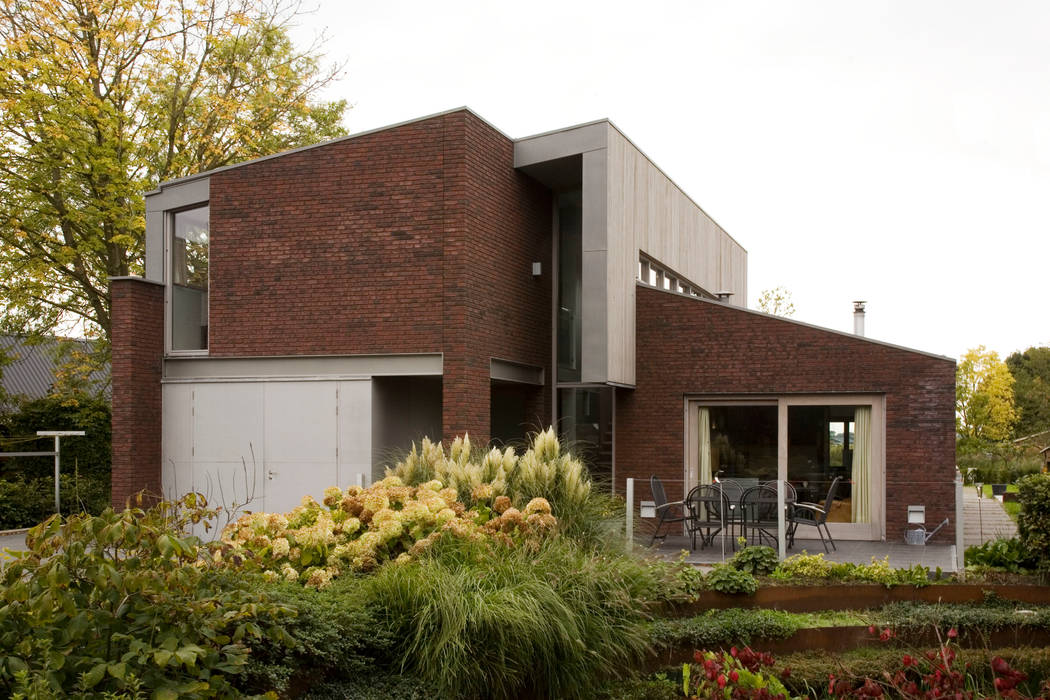 Woonhuis Pantekoek, Groeneweg Van der Meijden Architecten Groeneweg Van der Meijden Architecten Casas estilo moderno: ideas, arquitectura e imágenes