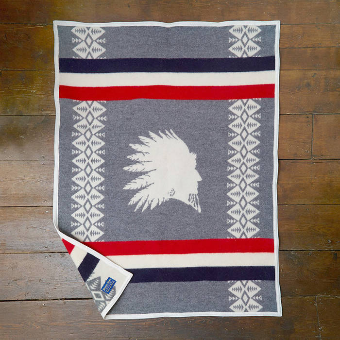 Pendleton heroic chief blanket Fate London Eclectic style bedroom Textiles