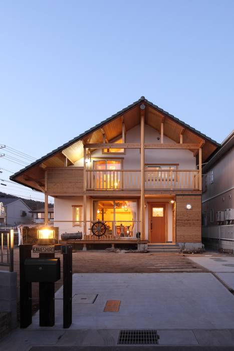 home sweet home, ATELIER TAMA ATELIER TAMA カントリーな 家