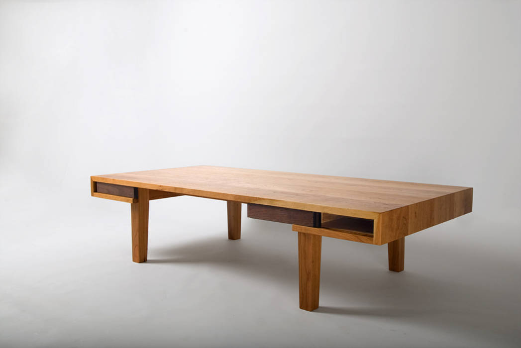 CHERRY LOW TABLE, Woodstudio MAUM Woodstudio MAUM 모던스타일 서재 / 사무실 책상