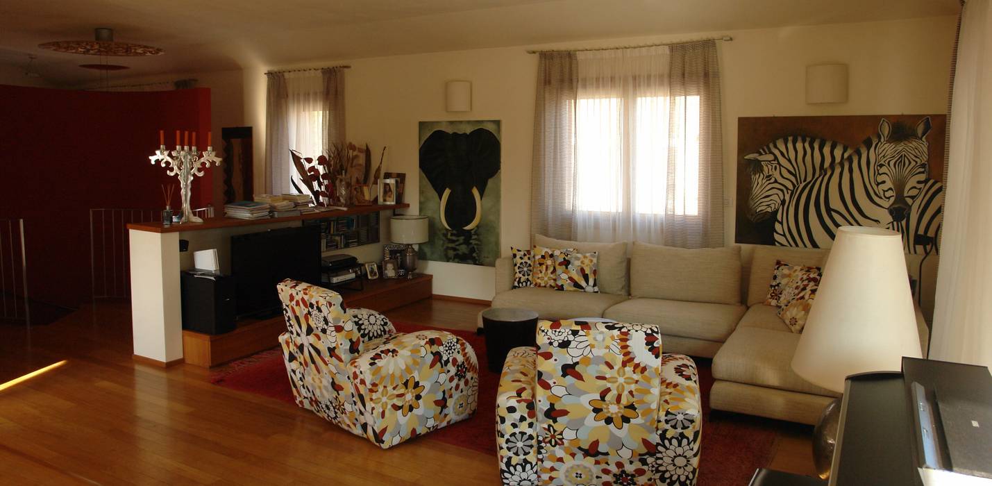 Casa privata MM, Studio di Architettura Manuela Zecca Studio di Architettura Manuela Zecca Living roomSofas & armchairs