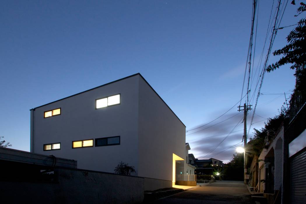 宝塚の住宅, SeijiIwamaArchitects SeijiIwamaArchitects Modern Houses