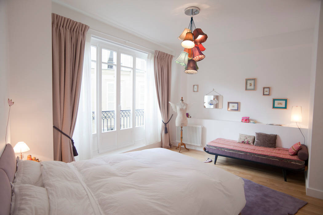 Paris 8ème, Carine Tilliette Carine Tilliette Bedroom design ideas