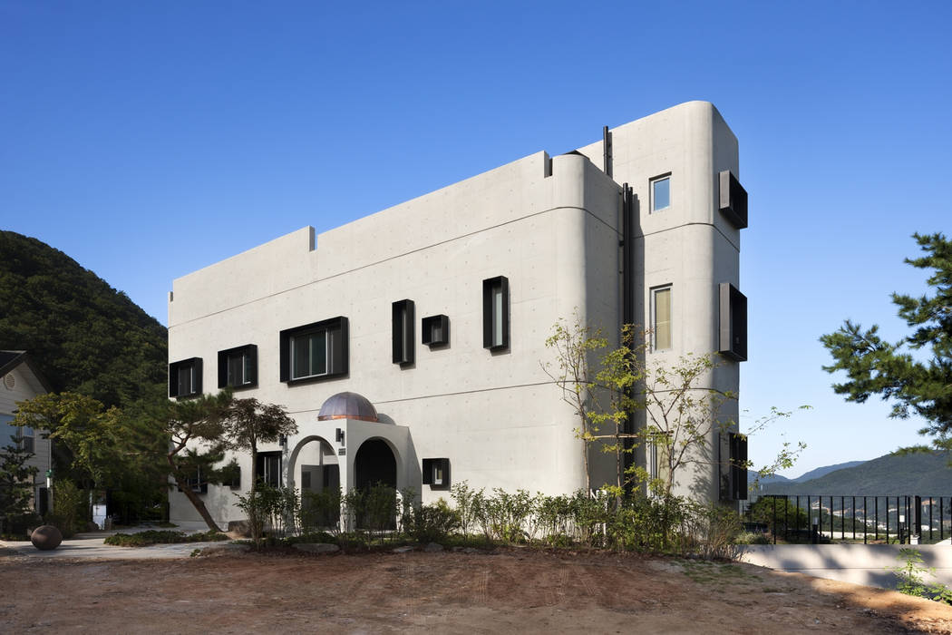 A house on the cliff, studio_GAON studio_GAON Casas de estilo moderno