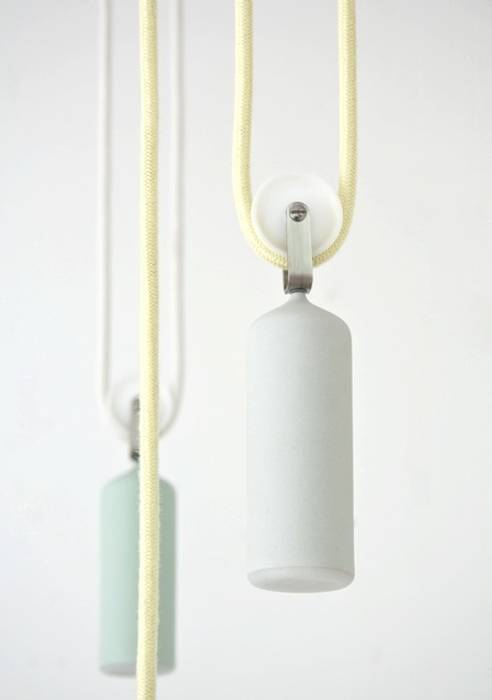 Porcelain Lamp, Studio WM Studio WM Minimalistische