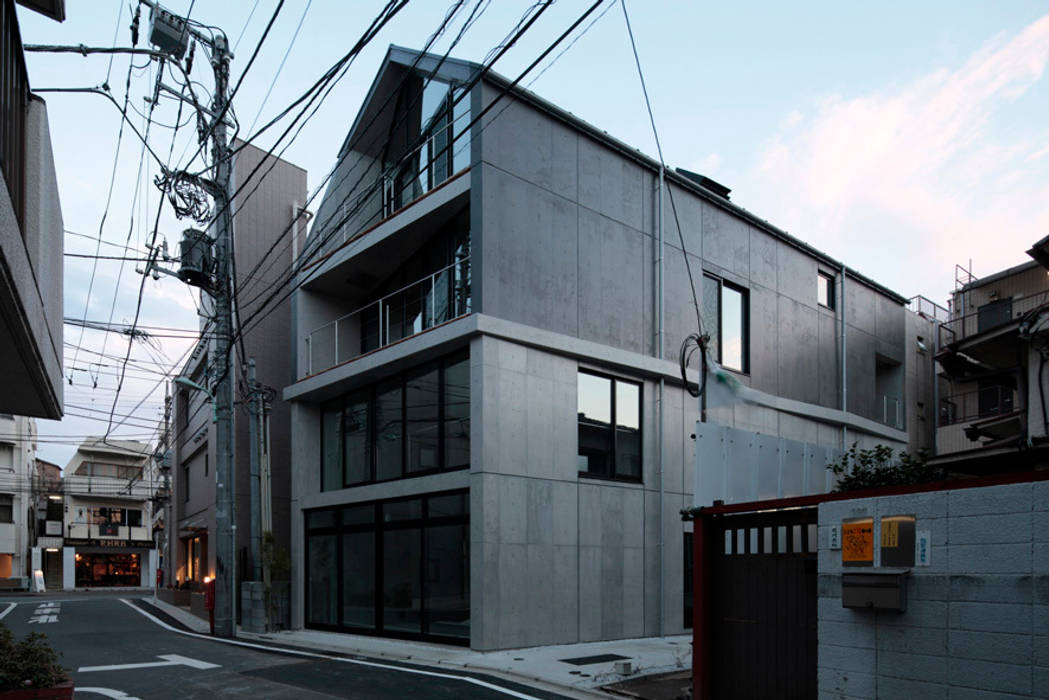 AOB BUILDING, ISSHO Architects: ISSHO Architectsが手掛けた現代のです。,モダン