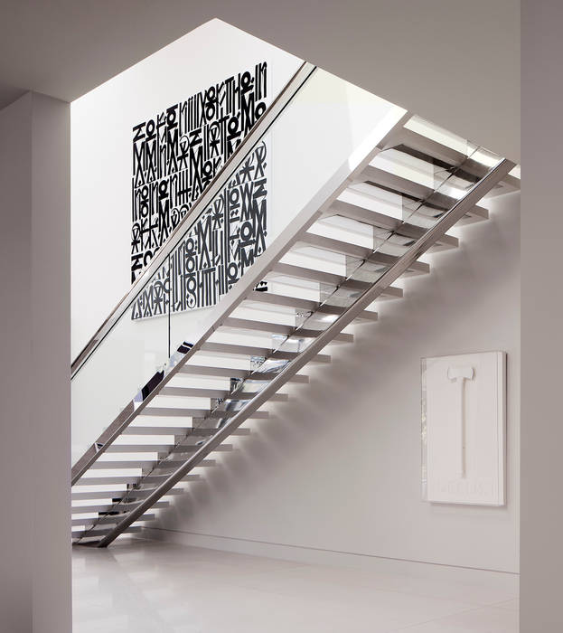 SUNSET STRIP RESIDENCE , McClean Design McClean Design Couloir, entrée, escaliers modernes