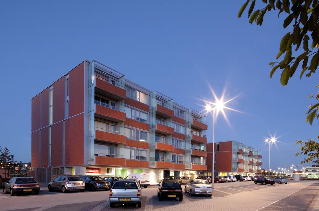 Seniorenwoningen Leidscheveen de Dijken 10, HVE Architecten bv HVE Architecten bv Moderne huizen