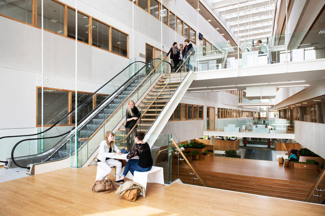 HAN Faculty of Education I/O, Liag Architecten en Bouwadviseurs: modern door Liag Architecten en Bouwadviseurs, Modern