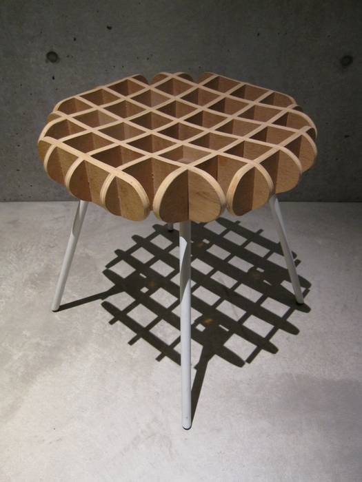 waffle chair 川添純一郎建築設計事務所 Eclectic style living room Stools & chairs