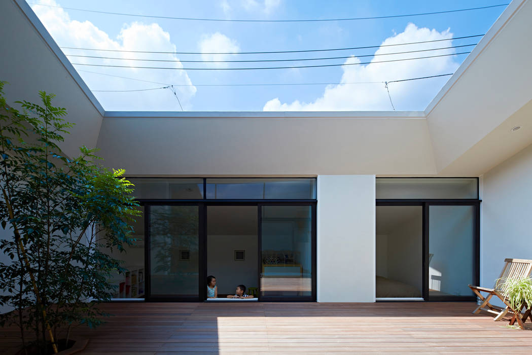 House in Hakonomori, 石井秀樹建築設計事務所 石井秀樹建築設計事務所 Nhà