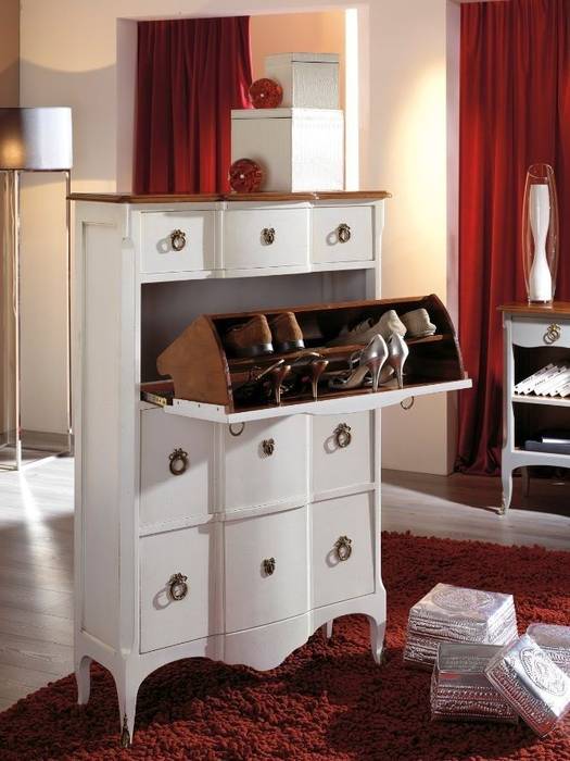 Muebles Zapateros en estilos Clásicos, Vintage y Modernos ¡Elige el que más te guste!, Paco Escrivá Muebles Paco Escrivá Muebles Classic style dressing room Storage