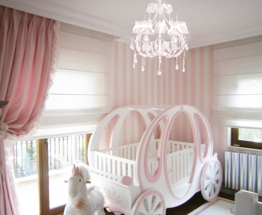 Lacote prenses çocuk ve bebek odası tasarımları, Lacote Design Lacote Design モダンデザインの 子供部屋 ベッド＆ベビーベッド