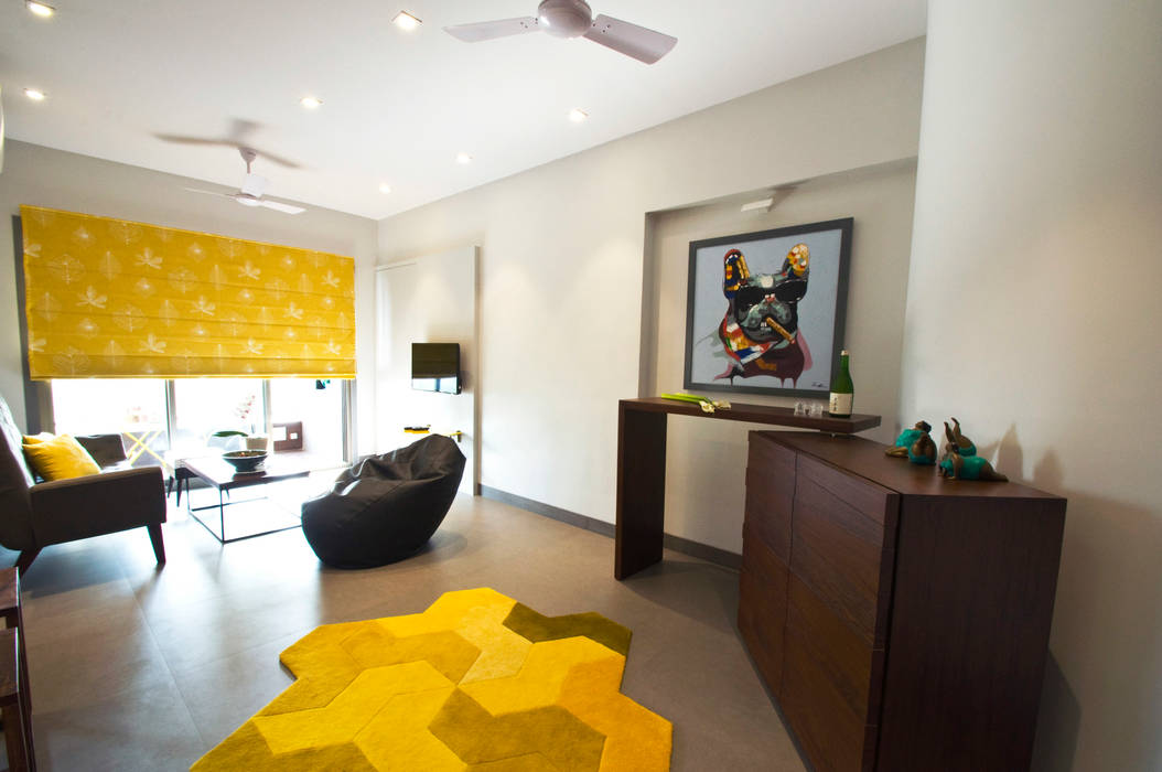 RESIDENCE AT CUFFE PARADE, Dhruva Samal & Associates Dhruva Samal & Associates Minimalist living room