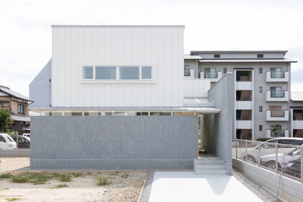 Kusatsu House, ALTS DESIGN OFFICE ALTS DESIGN OFFICE Modern houses