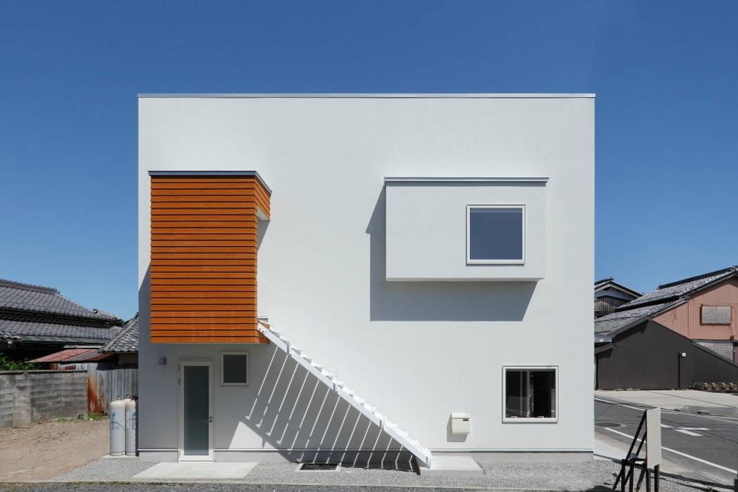 Higashihayashiguchi House, ALTS DESIGN OFFICE: ALTS DESIGN OFFICEが手掛けた折衷的なです。,オリジナル
