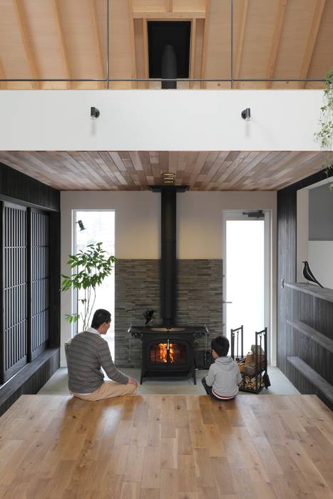 Suehiro House, ALTS DESIGN OFFICE ALTS DESIGN OFFICE Living room
