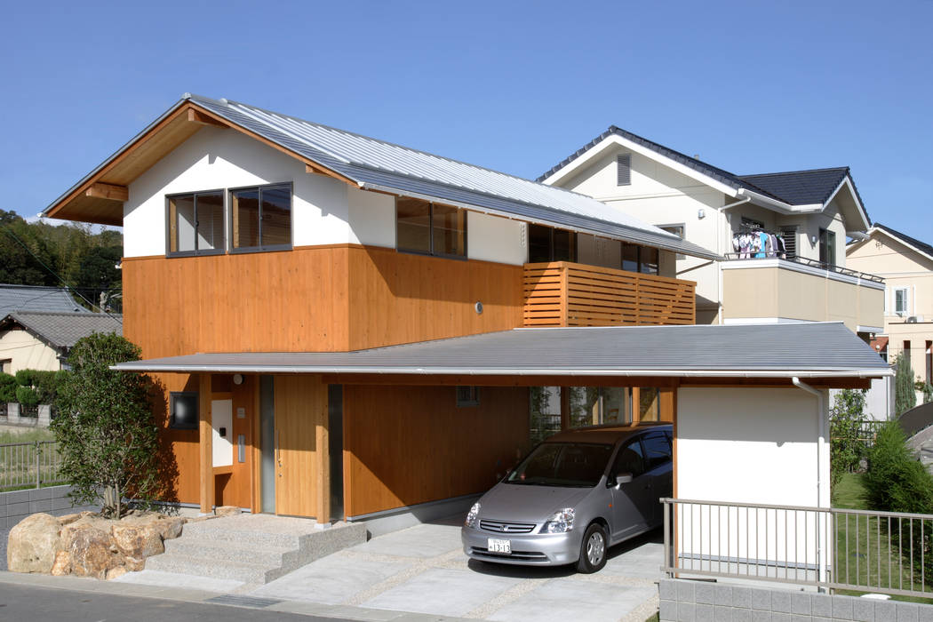 Ha-House okayama , 三宅和彦／ミヤケ設計事務所 三宅和彦／ミヤケ設計事務所 Garajes de estilo ecléctico