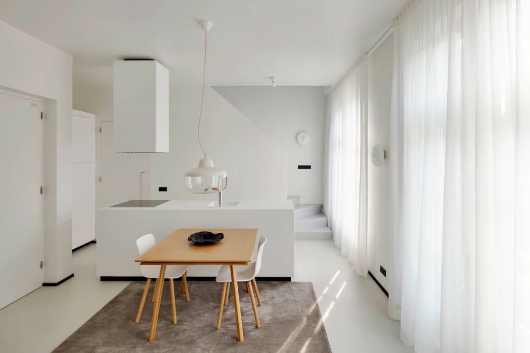 The Post, Wiel Arets Architects Wiel Arets Architects Moderne keukens Meubilair,Tafel,Armatuur,Hout,Interieur ontwerp,Het opbouwen van,Vloer,Vloeren,Rechthoek,hardhout