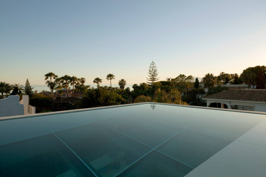 Jellyfish House, Wiel Arets Architects Wiel Arets Architects Piscinas de estilo moderno