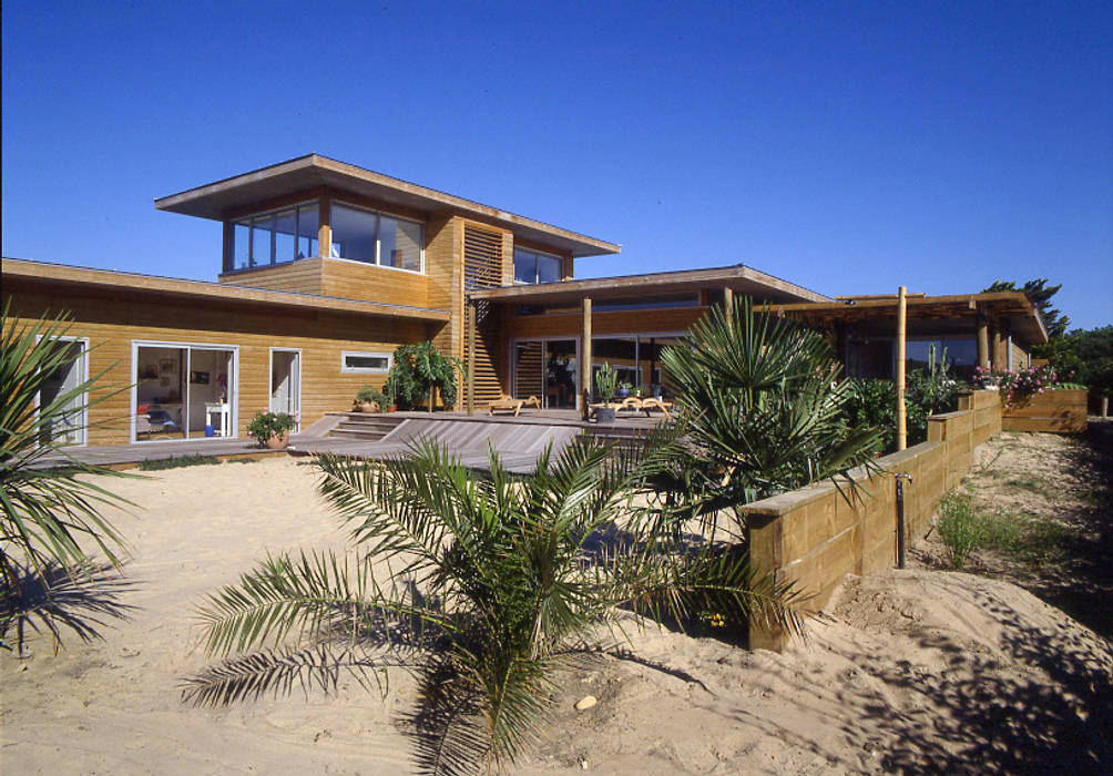 Une maison dans le sable., Christian Larroque Christian Larroque 現代房屋設計點子、靈感 & 圖片 配件與裝飾品