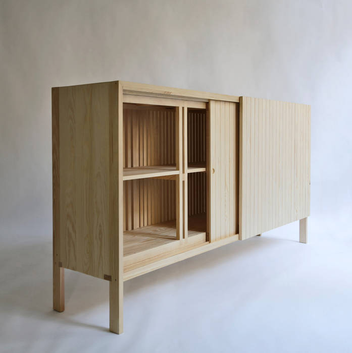 Sideboard Sebastian Erazo Fischer Minimalistische Wohnzimmer Schränke und Sideboards