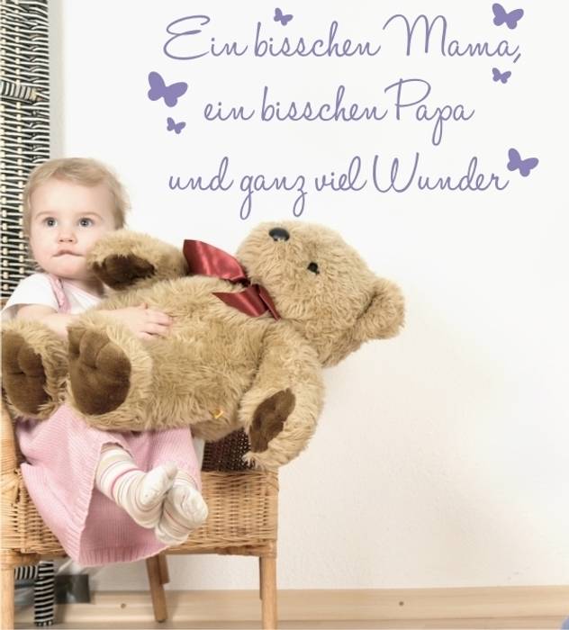 Kids stuff <3, www.wandtattoo-home.de www.wandtattoo-home.de Classic style nursery/kids room Accessories & decoration