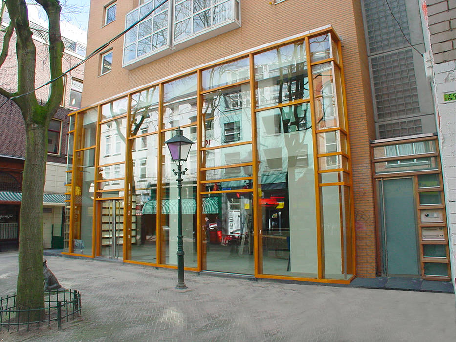 winkelpand aan de Oude Binnenweg, Linea architecten Linea architecten Commercial spaces