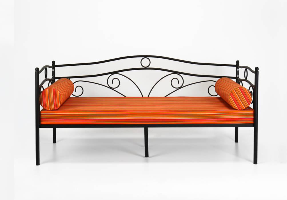 Demir Daybed, K105 Mobilya Pazarlama Danışmanlık San.İç ve Dış Tic.LTD.ŞTİ. K105 Mobilya Pazarlama Danışmanlık San.İç ve Dış Tic.LTD.ŞTİ. Jardin moderne Meubles