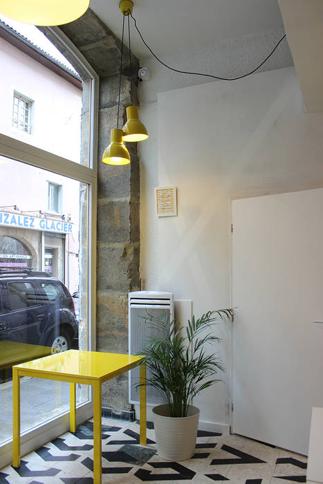 Cowork in Grenoble - Espace Coworking ISIT ARCHITECTURE - Sarl WAAA Espaces commerciaux Bureaux