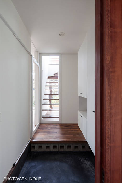 Casas Modernas De 石川直子建築設計事務所 アトリエきんぎょばち Moderno Homify