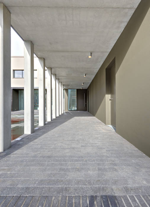 Remisenwohnhaus im Denkmal Ensemble Berlin, Möhring Architekten Möhring Architekten Modern houses