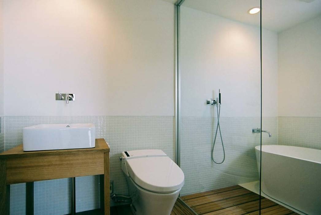 サニタリー 家山真建築研究室 Makoto Ieyama Architect Office オリジナルスタイルの お風呂