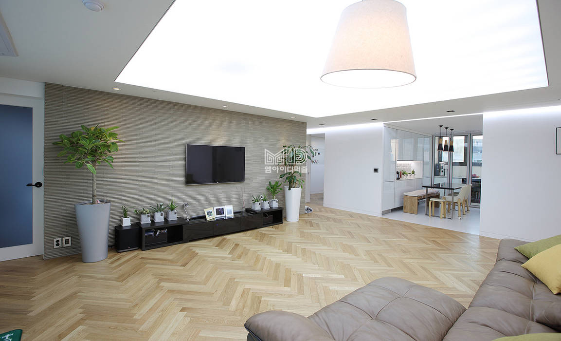 Asiatische wohnzimmer von mid 먹줄 asiatisch | homify