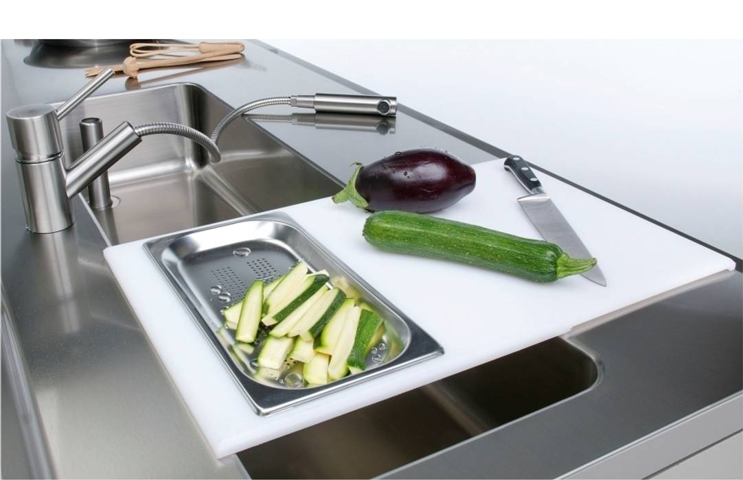 Kipro kitchen cucina professionale, bettini design bettini design Dapur Gaya Industrial Sinks & taps