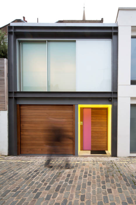 Outdoor illuminated doorframe Applelec Fenêtres & Portes modernes