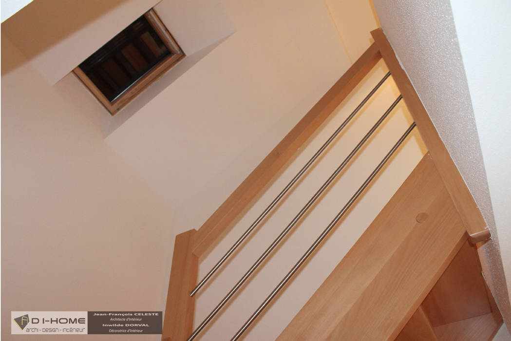 partie commune Agence ADI-HOME Couloir, entrée, escaliers classiques