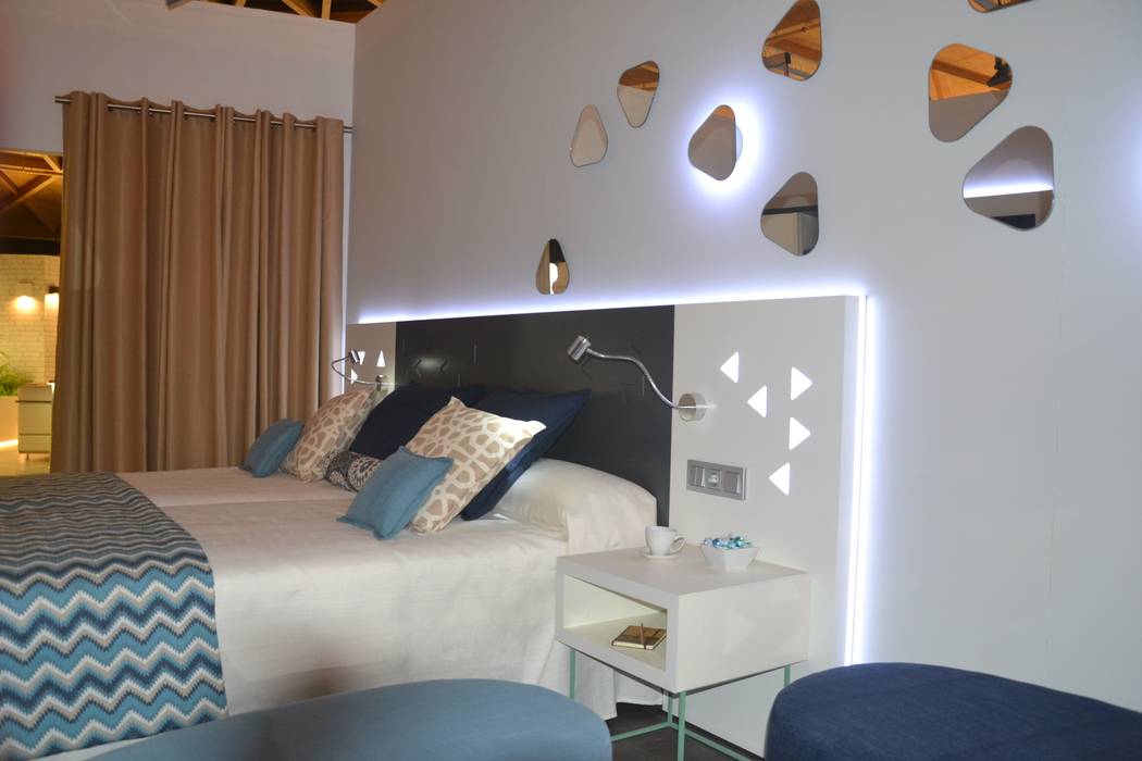 Diseño del stand, los muebles y el interiorismo para mobenia Diseño del stand, los muebles y el interiorismo para mobenia