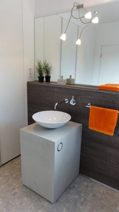 Bad minimalistisch minimalistische badezimmer von pfriem